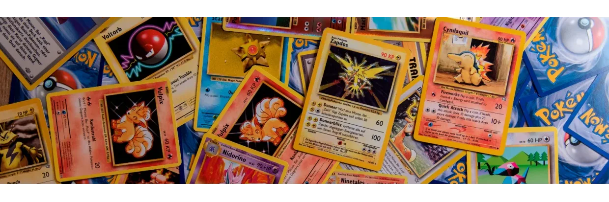 Collage af Pokémon-kort fra ShopTurs side om Pokémon-arrangementer.