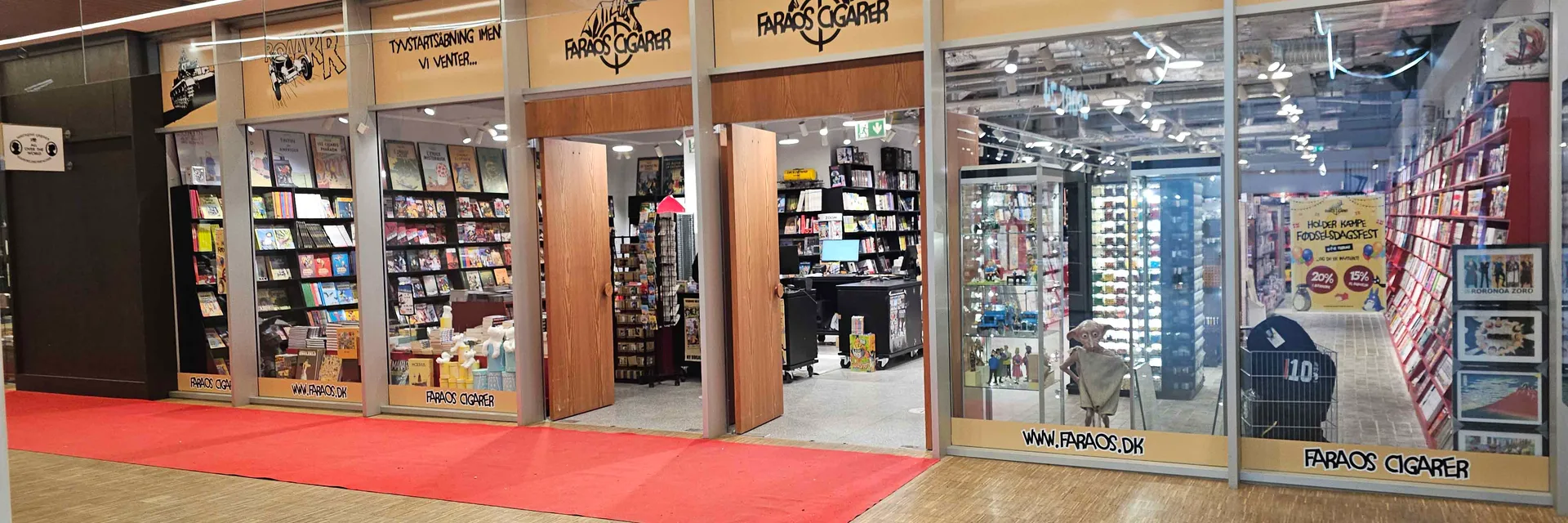 Indgangen til Faraos Cigarers butik i Lyngby Storcenter.